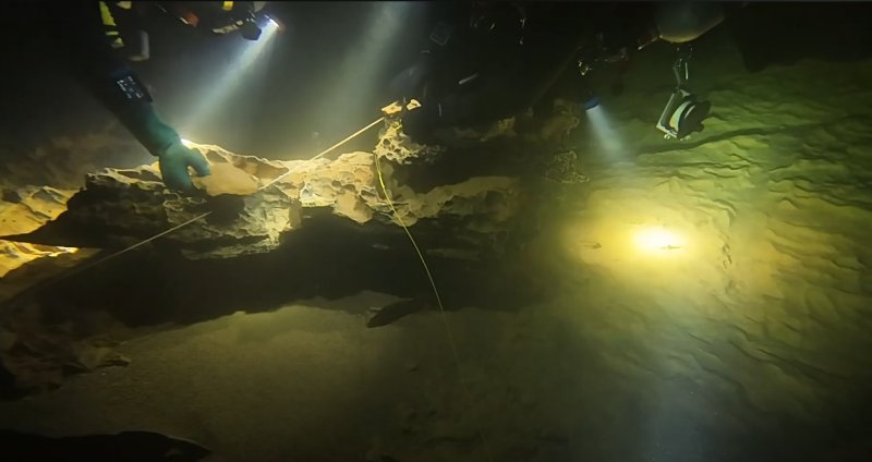 Trou Madame - Travail de fil